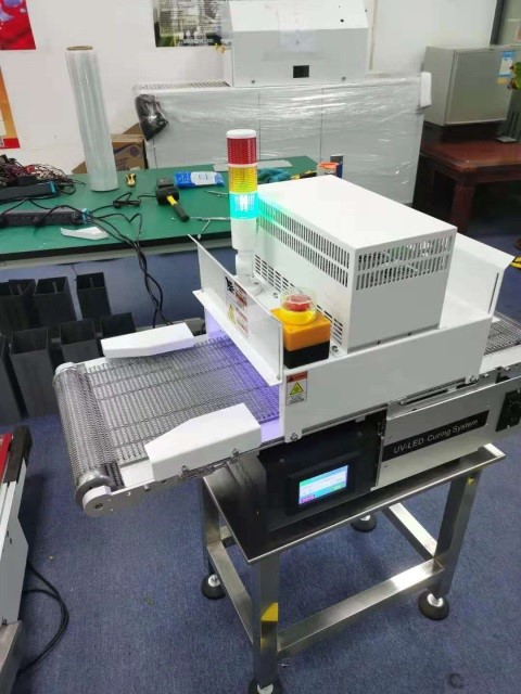 【UV固化機(jī)】不同的UV固化機(jī)其組成系統(tǒng)也不相同